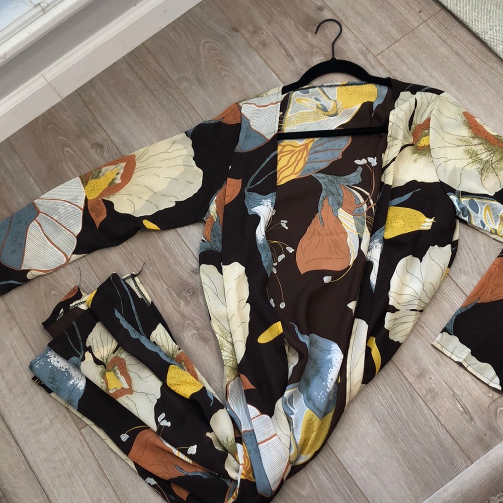 floral kimono
